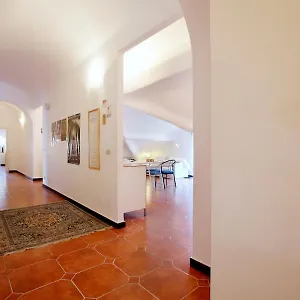 https://lighthouse.hotelitalianriviera.com